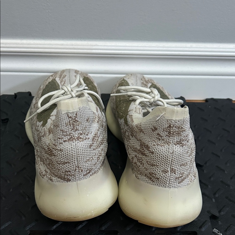 Yeezy 380 “pyrite” - Picture 3 of 4